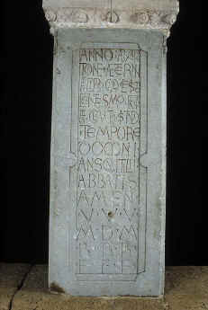 Moissac, inscription, photo Guy-Marie Renié