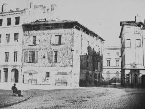 b000215