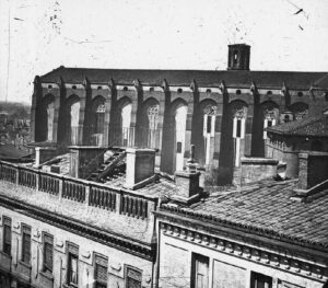 b000240