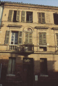 b010026