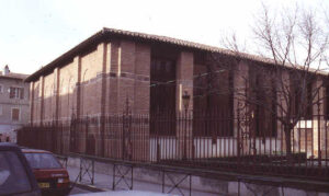 b010029